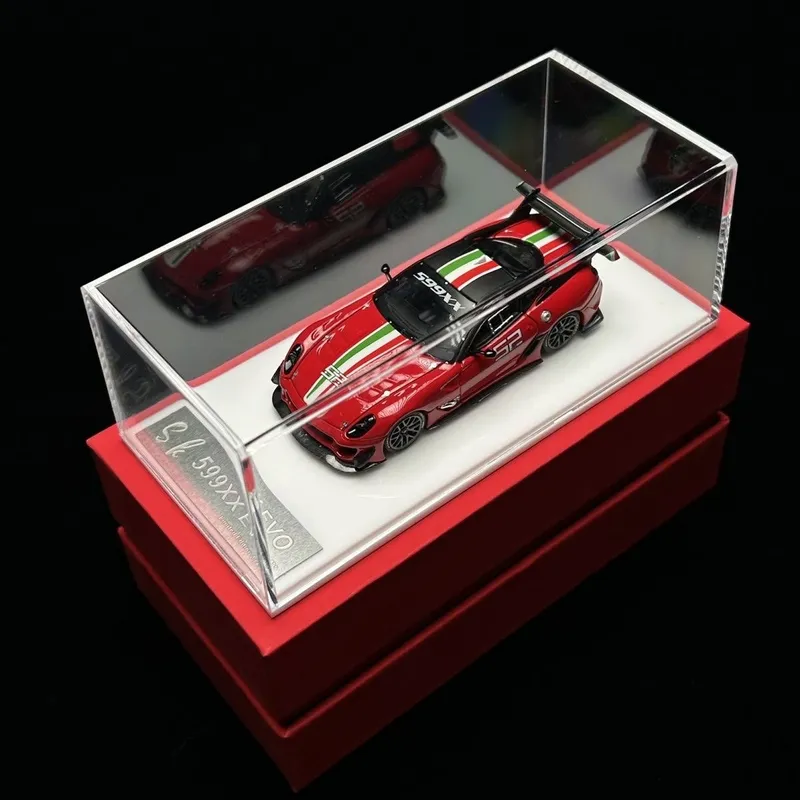 1:64 Ferrari 599XX EVO машинка Авто 2 1:64 Ferrari 599XX EVO машинка Авто 2