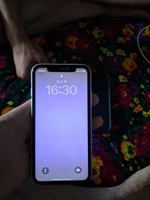 Iphone xr sotiladi