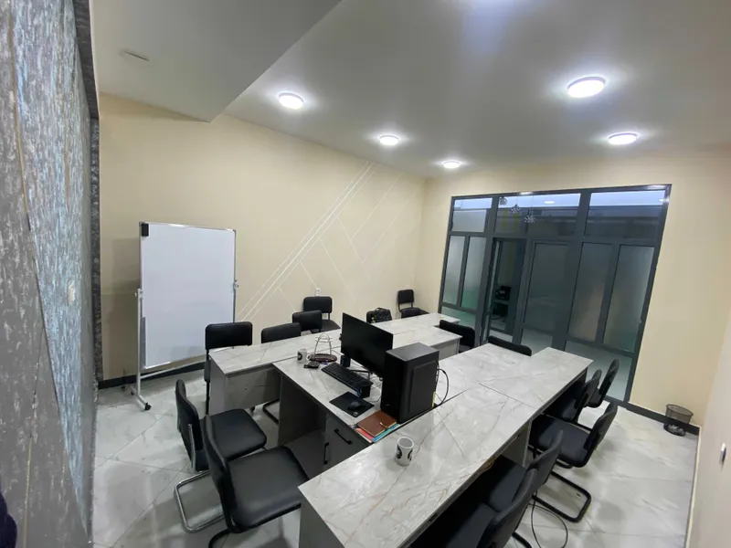 Shahar markazida, Makon-Mall ro‘parasida ofis ijara — фото 2