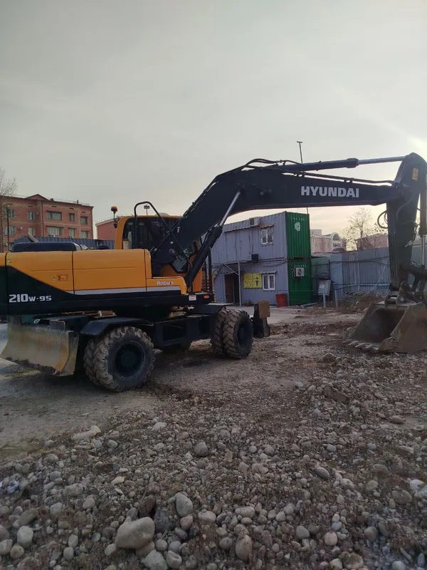 Услуга Эсковатора Трактор Раскопка Котлована и Мусора
