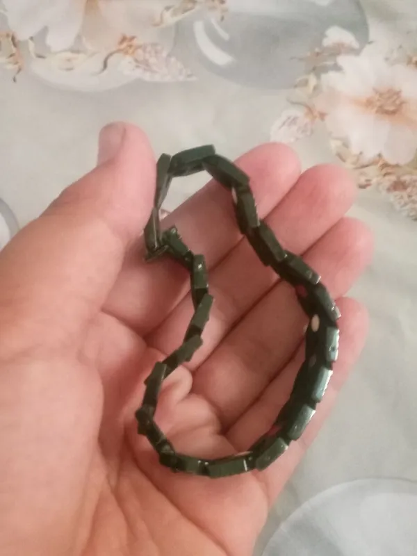 Braslet sotiladi realni 1 Braslet sotiladi realni 1
