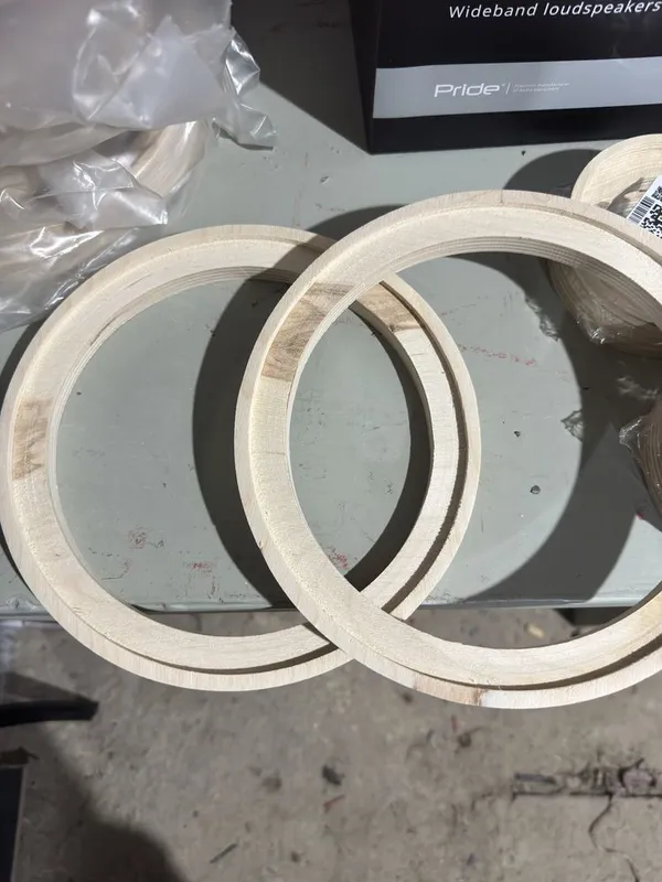Кольца 20 см под динамик из фанера. Dinamik tegiga kolsa 20 sm Кольца 20 см под динамик из фанера. Dinamik tegiga kolsa 20 sm