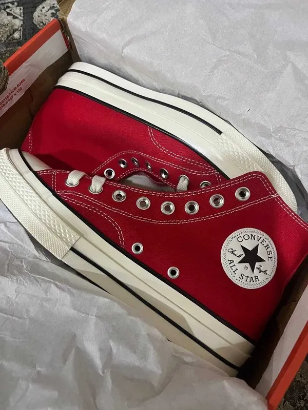 кроссовки конверсы Converse Chuck Taylor 3 кроссовки конверсы Converse Chuck Taylor 3