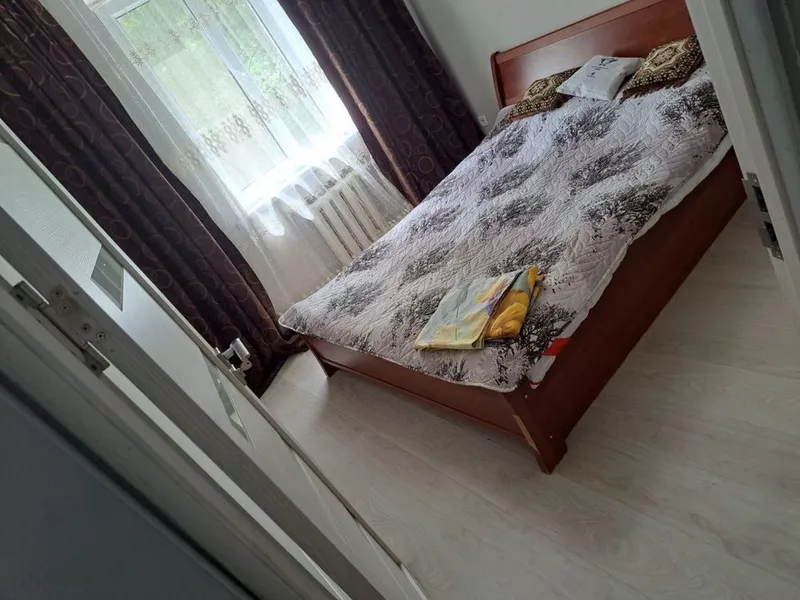 Sarakuka 3 kom 600$ 4 Sarakuka 3 kom 600$ 4