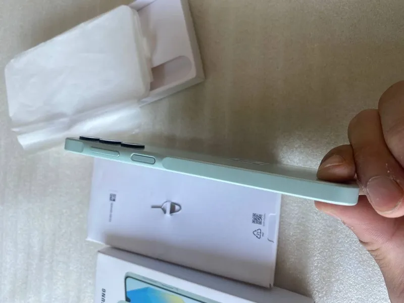Samsung A16 срочно продаётся 3