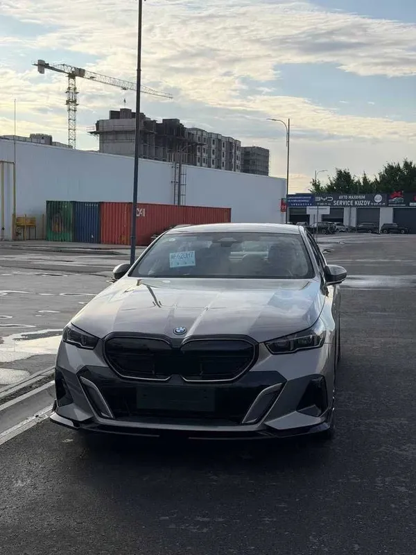 Bmw l5 35l naqd va halol nasiya — фото 1