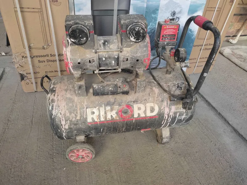 RIKORD R55383 havo kompressori 1