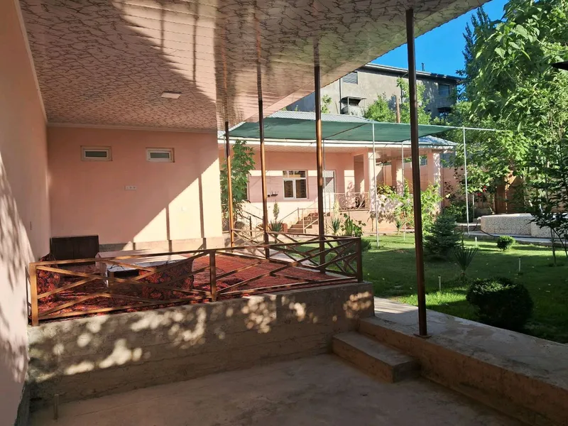 Дача Oqtosh (рядом с «Quyosh chiqishi») 1 Дача Oqtosh (рядом с «Quyosh chiqishi») 1