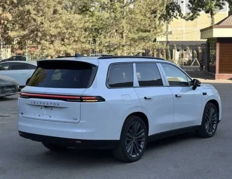 LEAPMOTOR C16 2026 Luxury lidar FULL 3-yil kafolat — фото 4