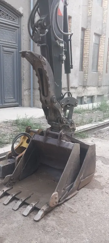 Ekskavator Hyundai 60 5
