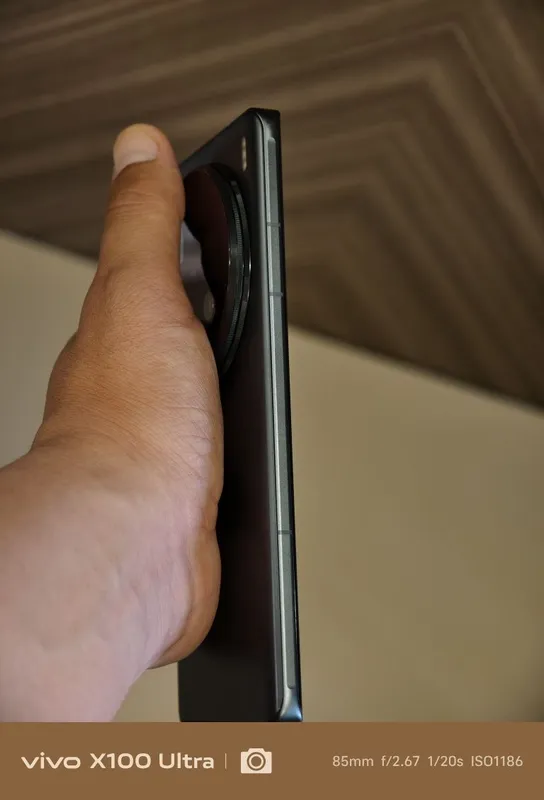 VIVO X100 Ultra 12/256 Black в наличии — фото 4