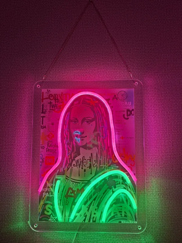 LED подсветка на стену