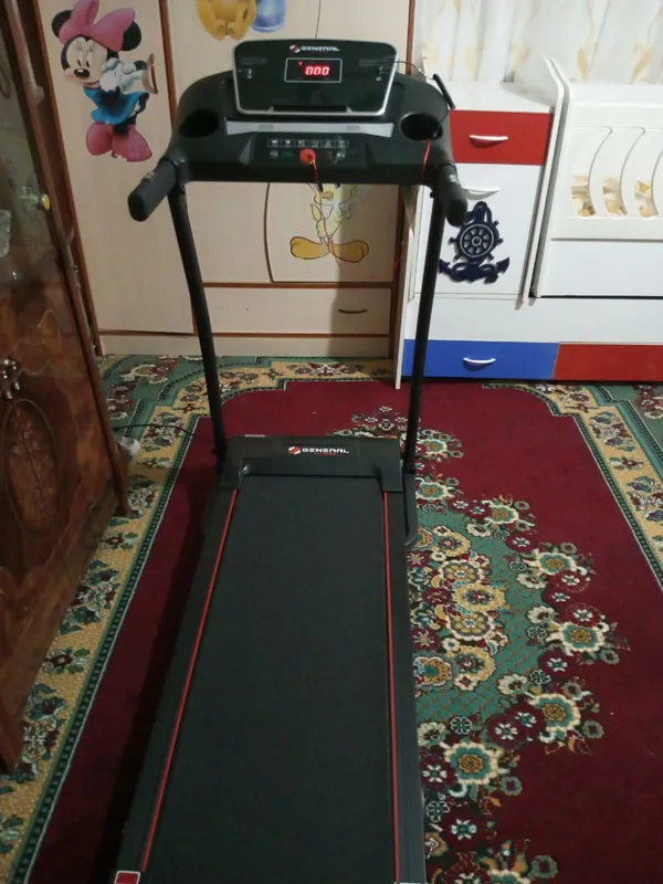 Yugurish yo'lakcha sotiladigan. 1 Yugurish yo'lakcha sotiladigan. 1