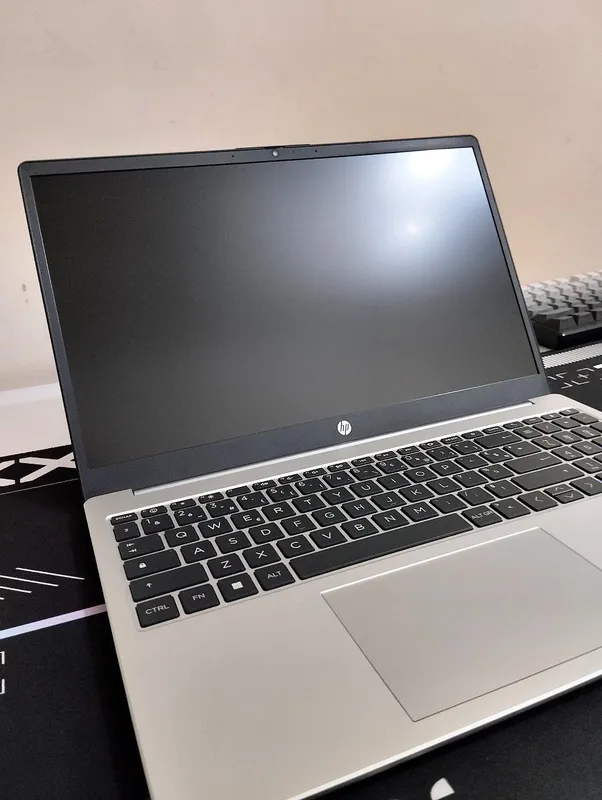 HP G10 noutbuk 8/512GB — фото 3