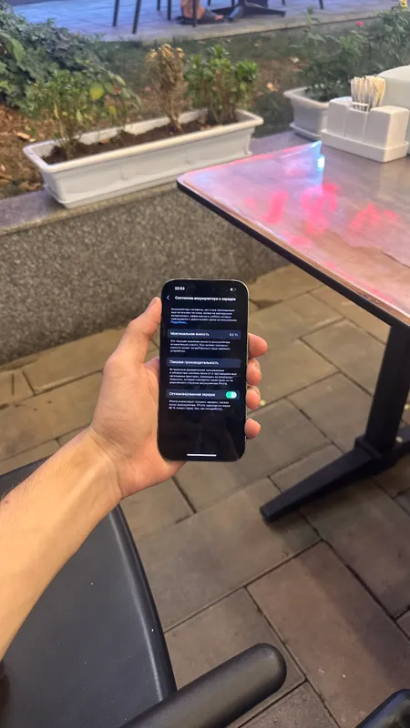 iPhone 14 pro 2