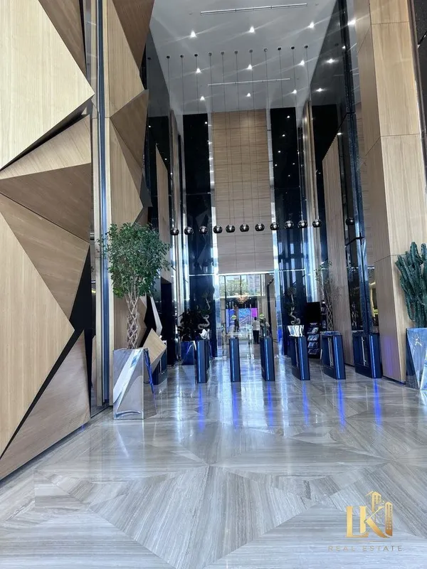 Продаётся 2-комнатная угловая квартира в ЖК Piramit Tower 5