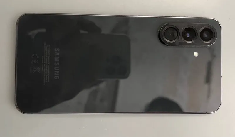 Samsung A56 5G 3 Samsung A56 5G 3