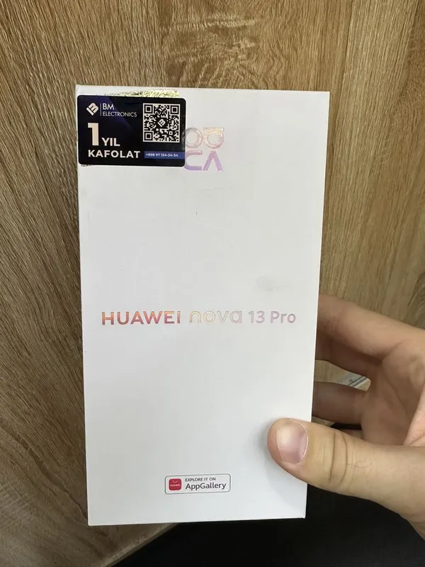 Продаетсая HUAWEI nova 13 pro 12.512 gb