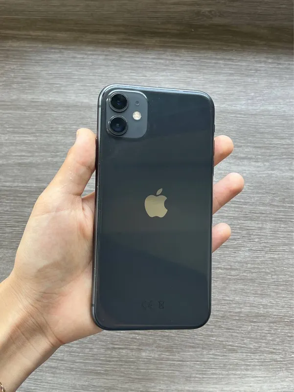 Iphone 11 SROCHNO 1