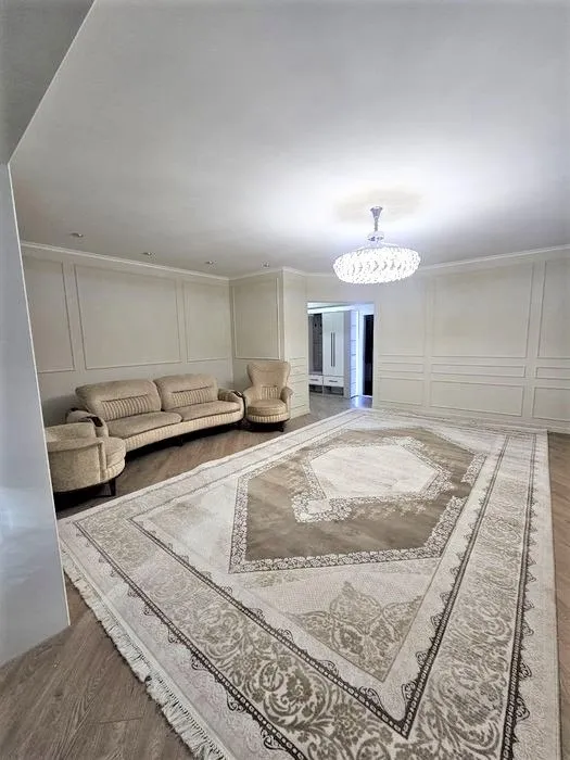 Abu Dabi ЖКdagi 4 xonali kvartira, Yashnobod tumani 3