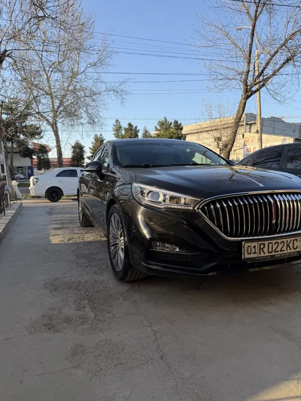 Автобомобиль HONJIE H5 3 Автобомобиль HONJIE H5 3