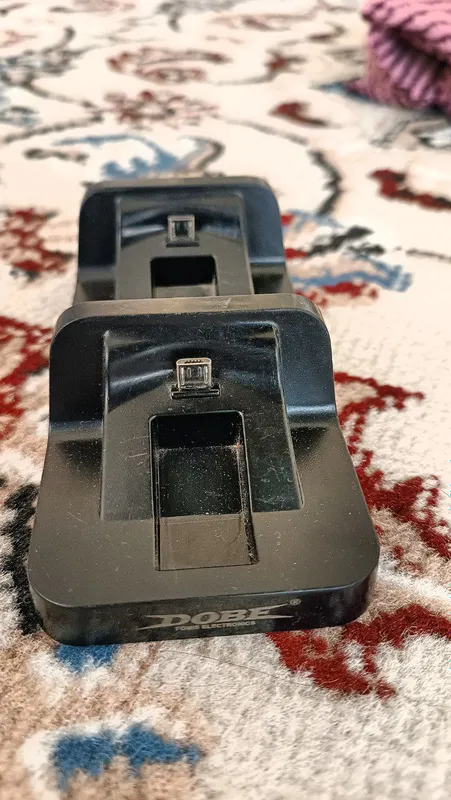 PS4 Pultlari uchun Quvvatlovchi stansiya — фото 1