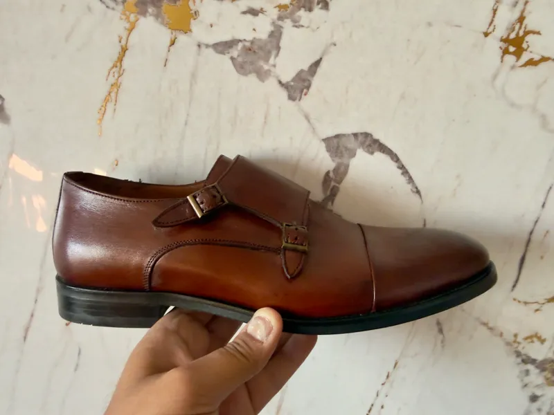 Monk Straps uslubidagi klassik tuflilar 2 Monk Straps uslubidagi klassik tuflilar 2