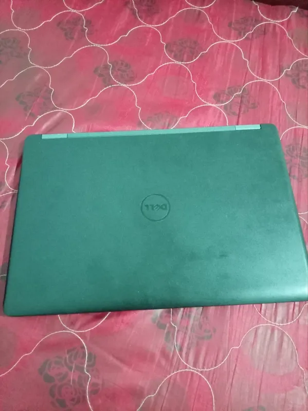 Dell Latitude E5550 2 Dell Latitude E5550 2