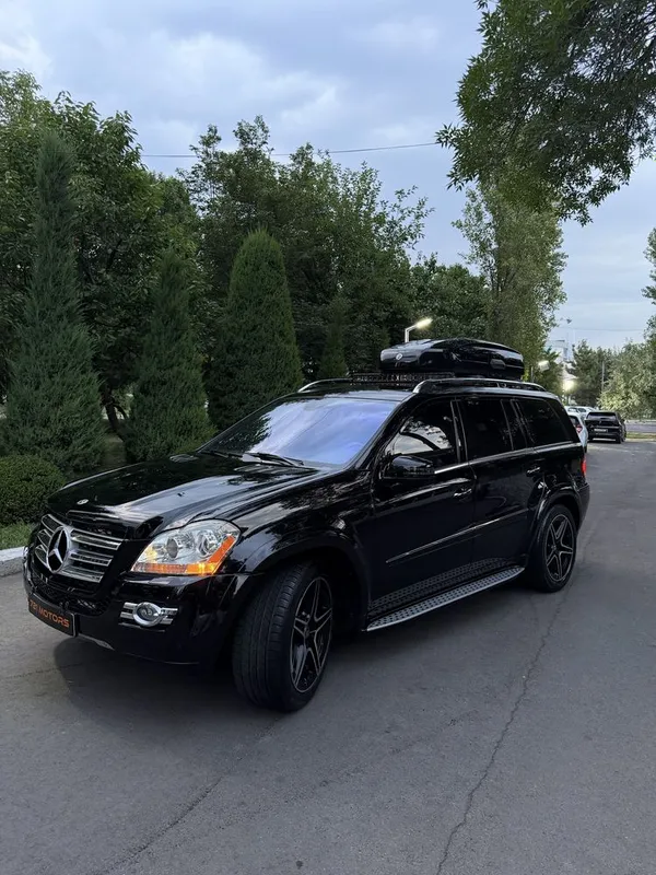 Halol Nasiya bor Mercedes Benz GL 550 M273 Mator . Maxsus Apparat — фото 1