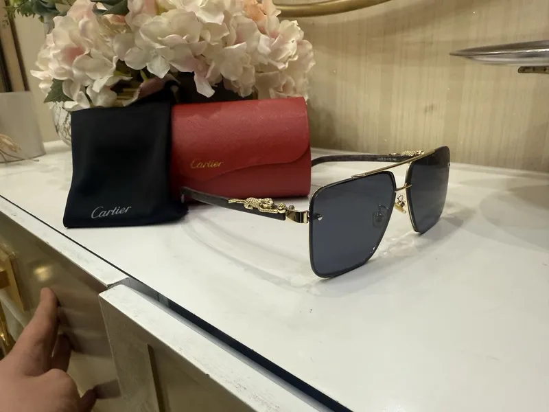 Продаются оргинальный новый солнцезащитные очки Cartier! 2
