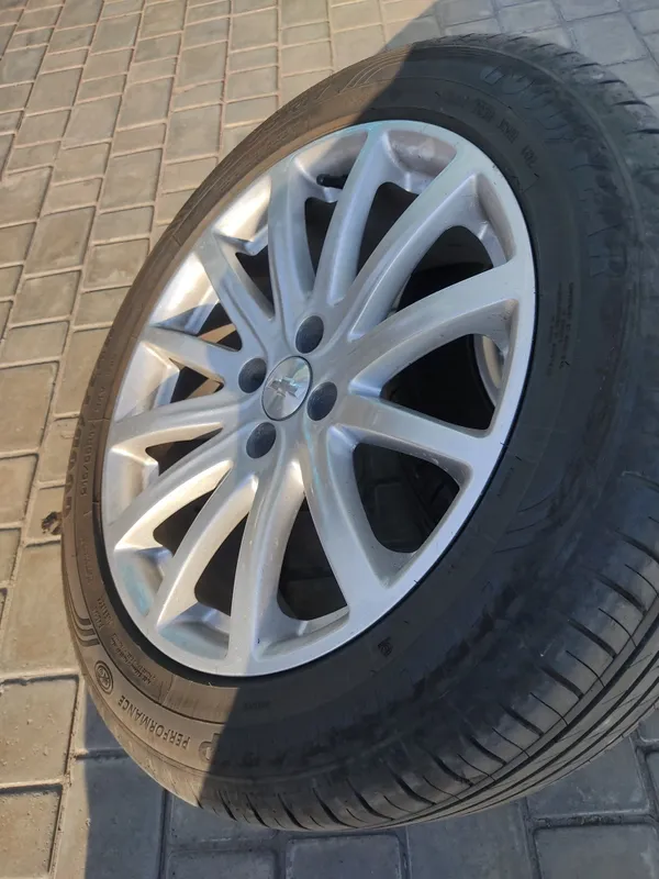 Cobalt R17 diska balon sotiladi spitsa shirokiy — фото 3
