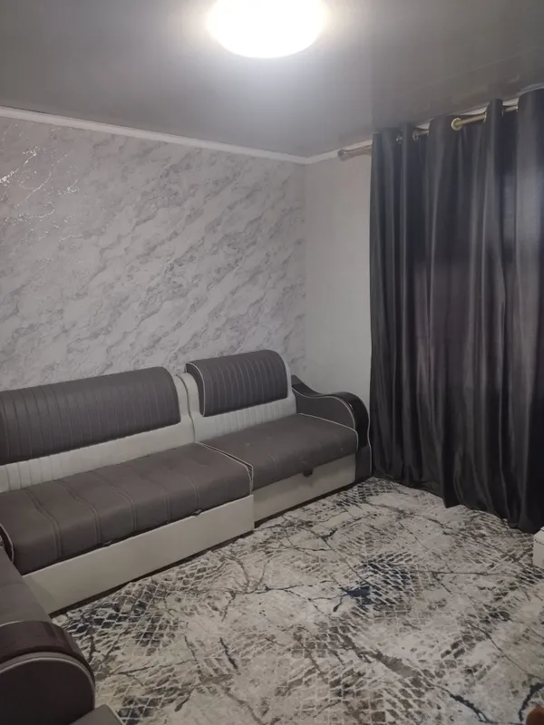 4 этажли дом.4 этаж.3 хонали.Гулбохор РОВД енида.40000$келишилади