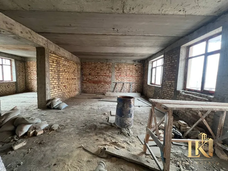 Продаётся 3-комнатная квартира в ЖК Mashxadi Residence 5