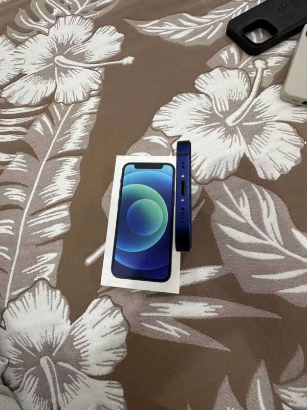 Iphone 12 mini 4