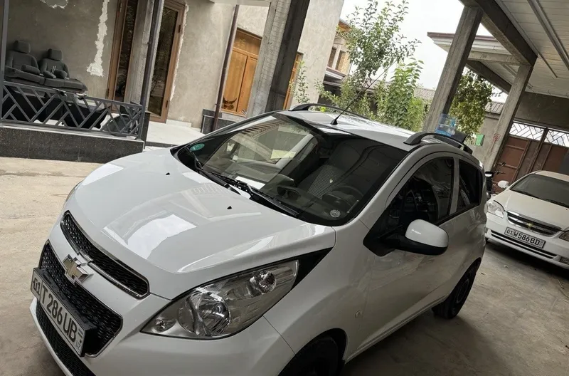 Spark sotiladi gazi bor 2 Spark sotiladi gazi bor 2