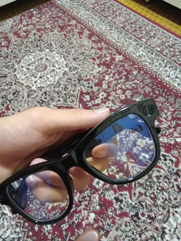 Очки Ray Ban Fake и пауэрбанк 3