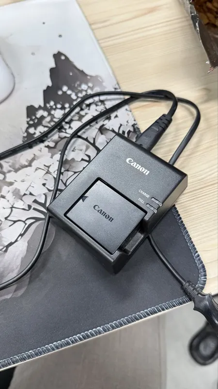 Canon 1300d ideal +128gb fleshka — фото 6