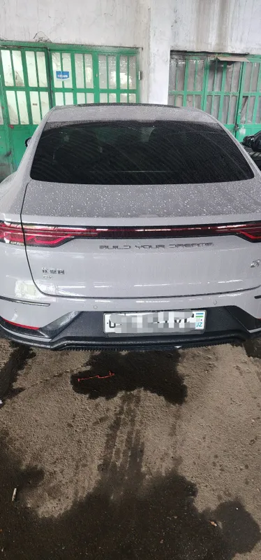 BYD Han 2024-Yil 506km Restaling sotiladi 9 BYD Han 2024-Yil 506km Restaling sotiladi 9