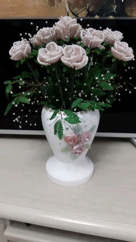 розы из бисера своими руками