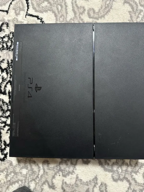 Ps4 Fat/500gb+3 ta pult. — фото 1