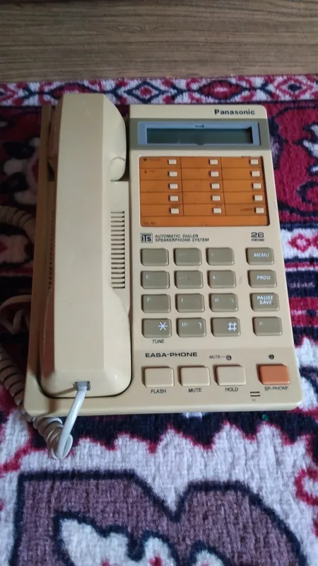 Продается домашний телефон Panasonic 6