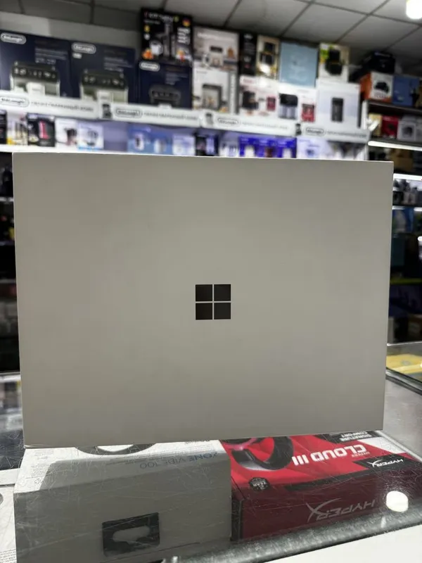 Microsoft Surface Laptop 2 Microsoft Surface Laptop 2