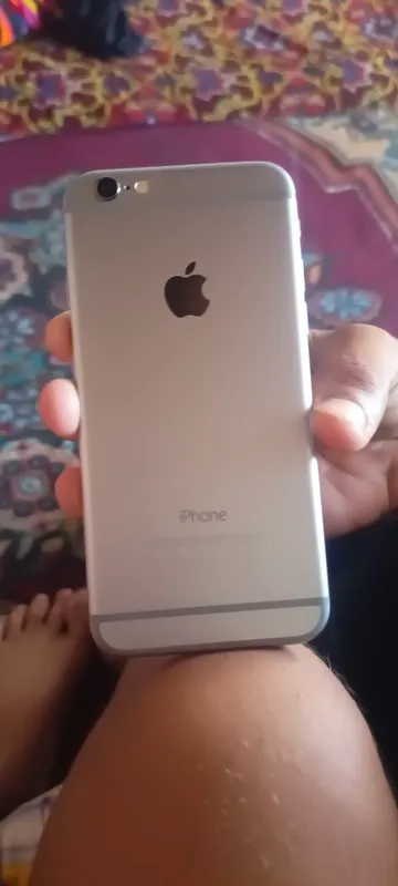 iPhone 6 sotiladi.