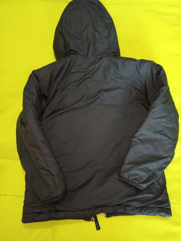 Куртка двухсторонняя на 8-10 лет the north face 3