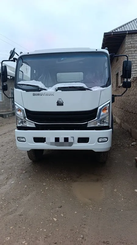 Howo sinotruk sotiladi