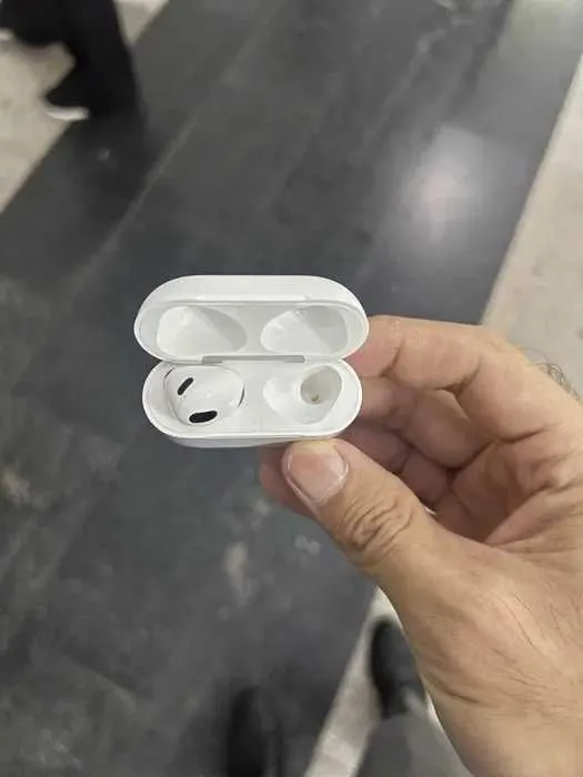 Airpods 3 чап томони оригинал 2 Airpods 3 чап томони оригинал 2
