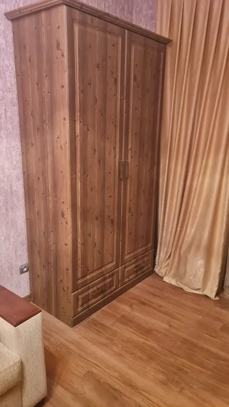 Шкаф, б/у, ширина 1.1 м
