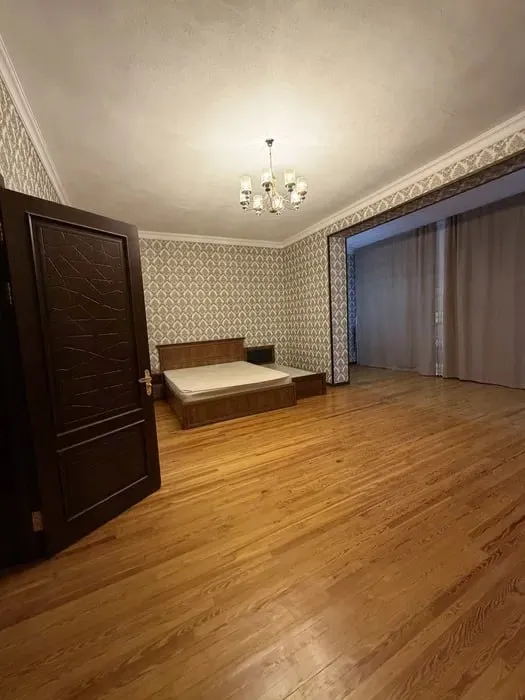 Сдается 3-комнатная квартира, Мирзо-Улугбек (ориентир: Ц-1, Экопарк, кафе Black Star Burger)
