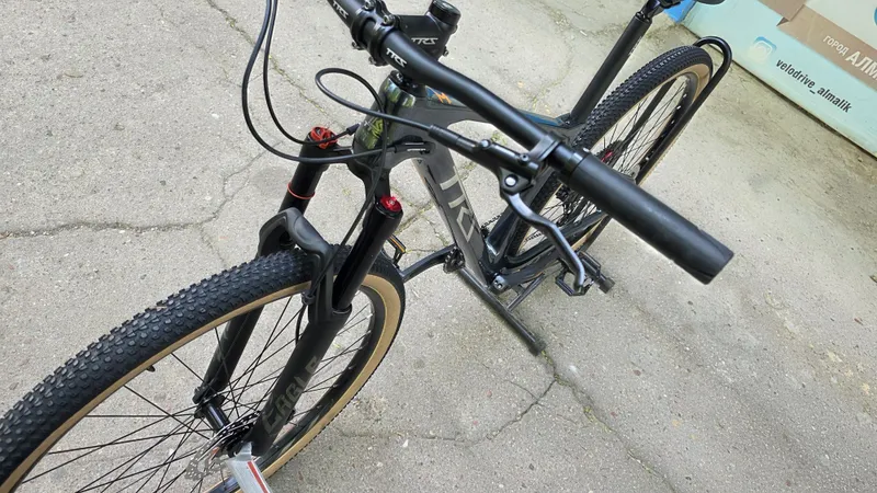 Роскошный Карбоновый велосипед TRS на SHIMANO DEORE 12S 7