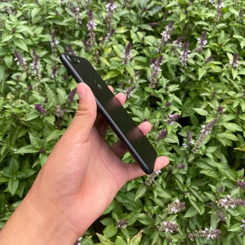 iPhone 7+ sotiladi 4 iPhone 7+ sotiladi 4